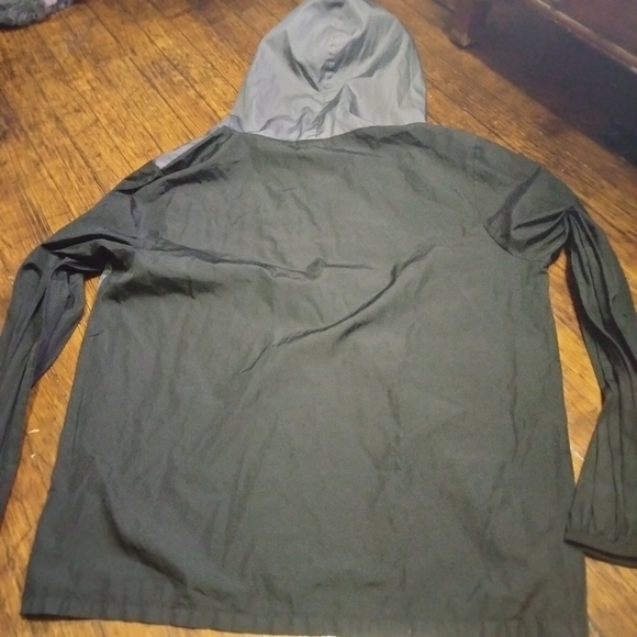 Pink Victoria's Secret Half Zip Rain Jacket. Dog Decal Size XS / S - Picture 6 of 7